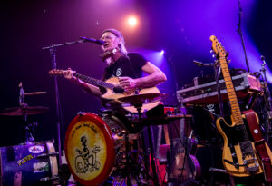 Philipe Ménard "One man band" (FR)